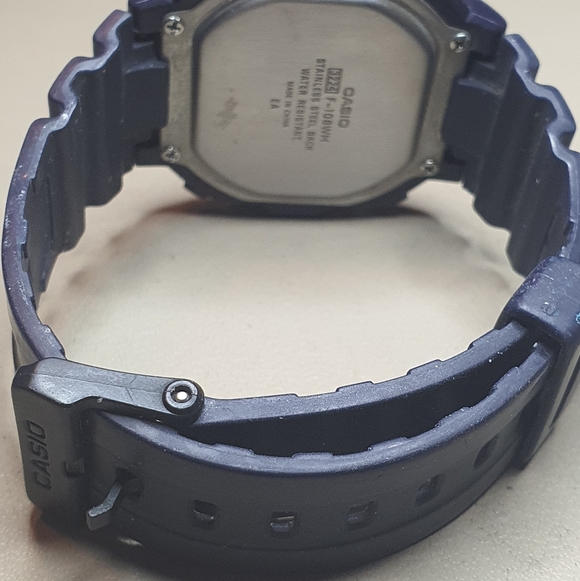 10/$20 Casio F-108WH Blue/Yellow Digital Alarm Chrono Men's Watch - Picture 3 of 4